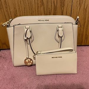 Michael Kors Purse and Wallet Set
